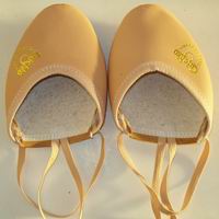 Kappen Grishko Alina Leder Gr. S (33-34) Art. 03052LS